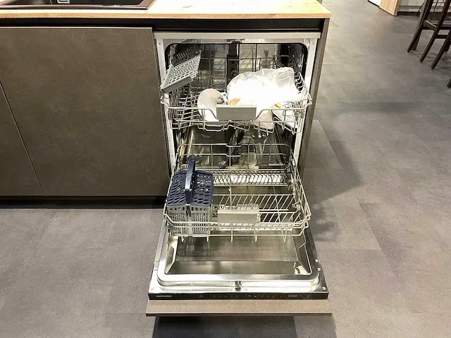 Samsung - dw60m6040bb - vaatwasser - afbeelding 2 van  2