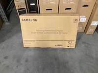 Samsung - pm32f - touchscreen lked display 32inch - afbeelding 1 van  2