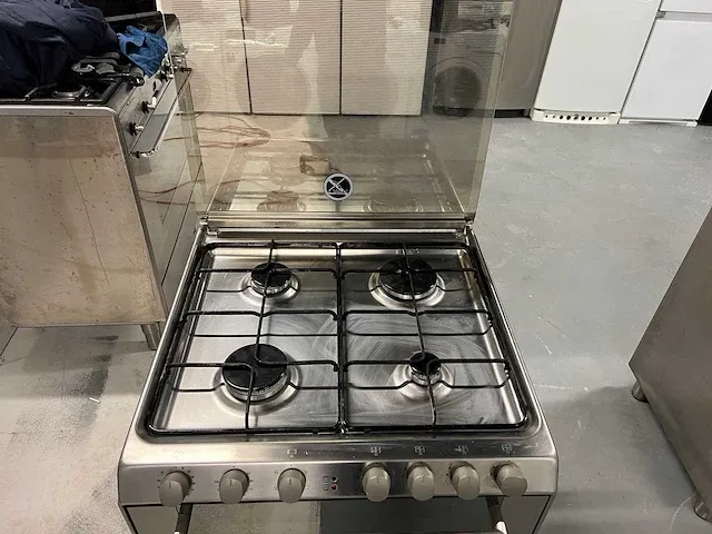Samsung - samsung amerikaans koelkast + candy 3in1 trio gasfornuis + philips strijkijzer - afbeelding 9 van  23