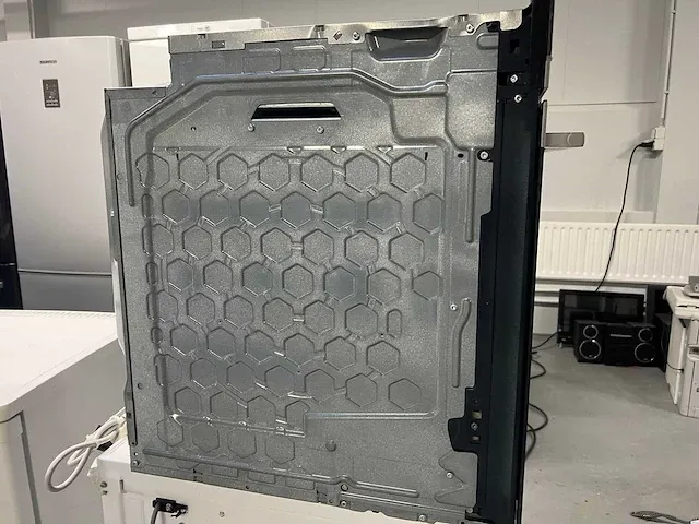 Samsung - samsung amerikaans koelkast + siemens inbouw oven + 2x kipplisch monitors - afbeelding 10 van  28
