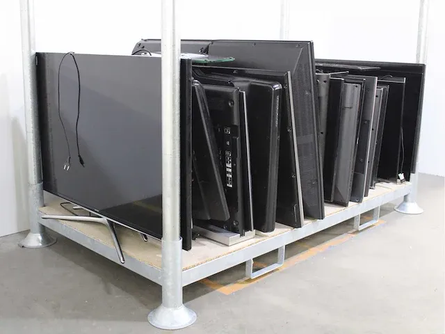 Samsung - televisies - werkend met schade (27x) - afbeelding 1 van  57