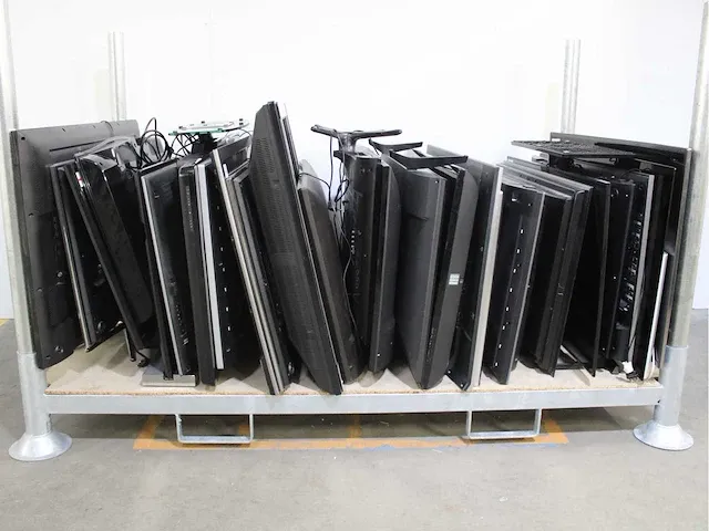 Samsung - televisies - werkend met schade (27x) - afbeelding 11 van  57