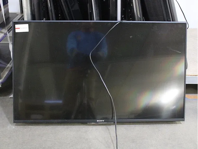 Samsung - televisies - werkend met schade (27x) - afbeelding 52 van  57