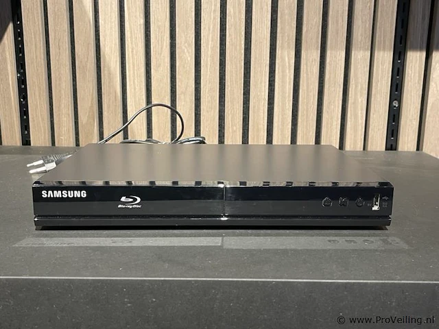 Samsung blu-ray-player model bd-j4500 - afbeelding 1 van  3