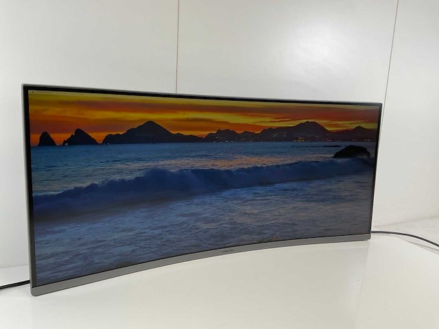 Samsung (c34h890wju) 34”, 3440x1440 (uwqhd) lcd curved monitor - afbeelding 2 van  7