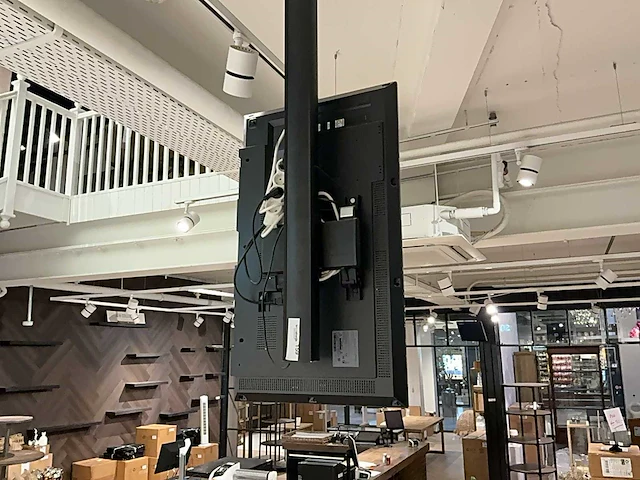 Samsung dc40e 40” televisie - afbeelding 2 van  4