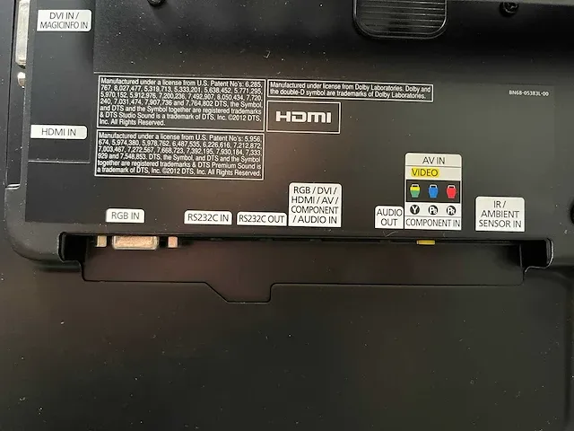 Samsung ed65e - 65" fhd monitor met verrijdbaar statief - afbeelding 15 van  17