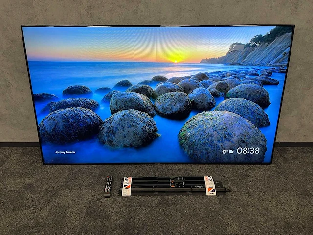 Samsung ed75d - 75" fhd monitor met muurbeugel - afbeelding 6 van  13