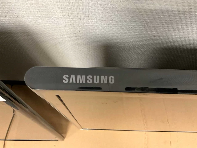 Samsung flatscreen dc49j televisie - afbeelding 2 van  4