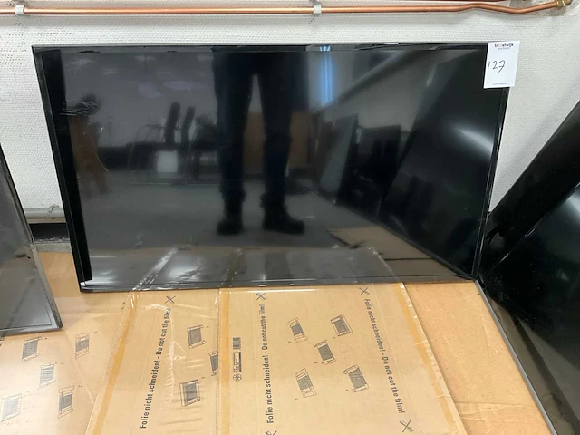 Samsung flatscreen dc49j televisie - afbeelding 1 van  4