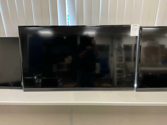 Samsung flatscreen dc49j televisie - afbeelding 1 van  4