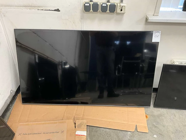 Samsung flatscreen qe65q75bat televisie - afbeelding 1 van  5