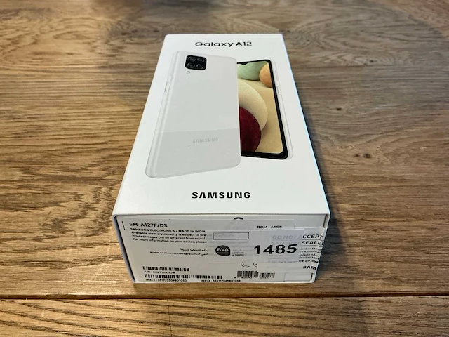 Samsung galaxy a12 64gb wit - afbeelding 1 van  2