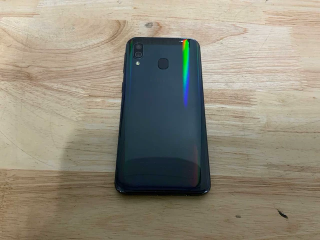 Samsung galaxy a40 smartphone (30x) - afbeelding 5 van  9