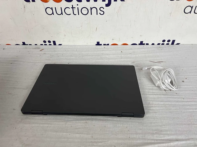 Samsung galaxy book3 360 i5-1340p hybrid (2-in-1) 39.6 - afbeelding 4 van  7