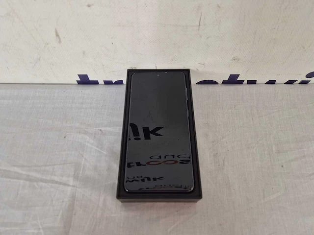 Samsung galaxy s21 - 5g - 128gb - phantom gray - afbeelding 4 van  4