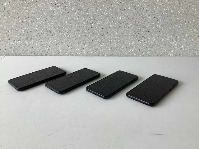 Samsung galaxy xcover 5 mobiele telefoon (4x) - afbeelding 3 van  6