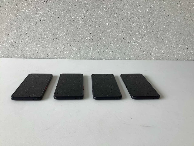 Samsung galaxy xcover 5 mobiele telefoon (4x) - afbeelding 4 van  6