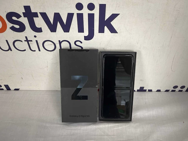 Samsung galaxy z flip3 5g - 128gb - phantom black - afbeelding 2 van  2