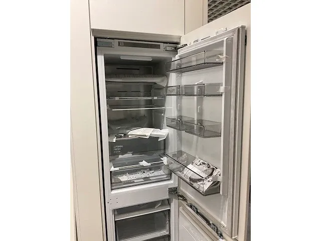 Samsung inbouw koelvries combinatie brb26715eww/ef - afbeelding 2 van  4