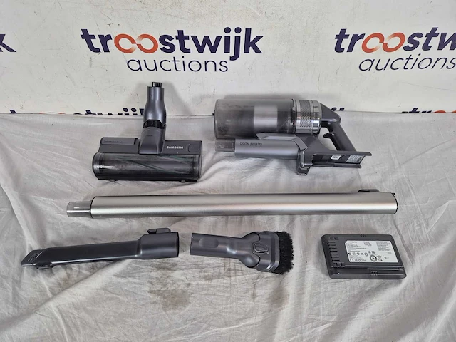 Samsung jet 75e pro steelstofzuiger vs20b75adr5 - 200 watt - zakloos - pet tool - spinning sweeper - afbeelding 2 van  2