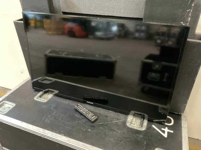 Samsung lh40meb 40” lcd display - afbeelding 1 van  9