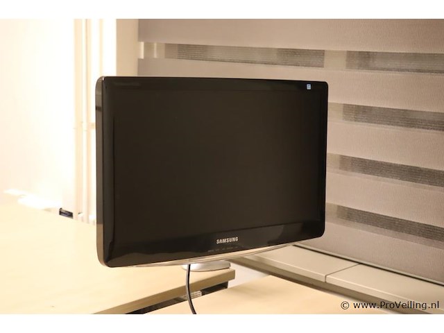 Samsung monitor | model b2230h | incl. monitorarm - afbeelding 1 van  5