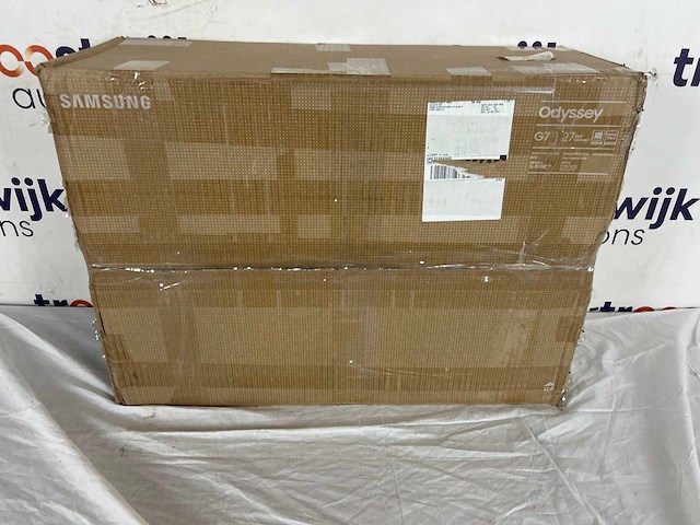 Samsung odyssey c27g74tqsr 68 cm (27") 2560 x 1440 pixels quad hd qled zwart - afbeelding 2 van  2
