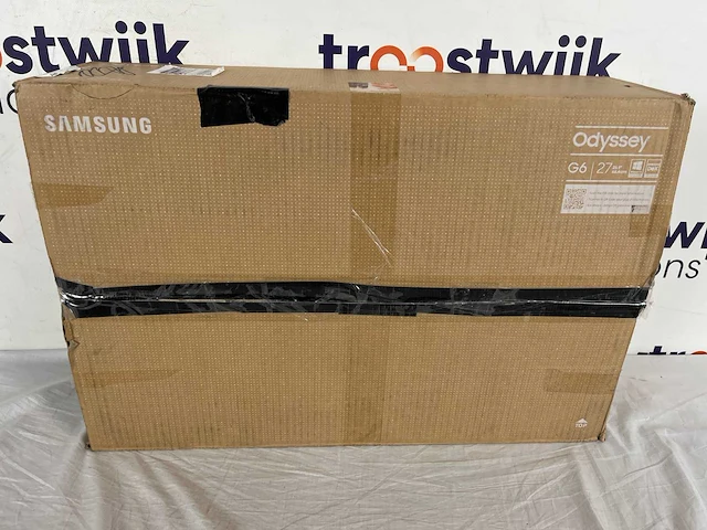 Samsung odyssey g6 ls27bg650euxen - qhd smart gaming monitor - tizen - wi-fi - 240hz - 27 inch - afbeelding 2 van  2