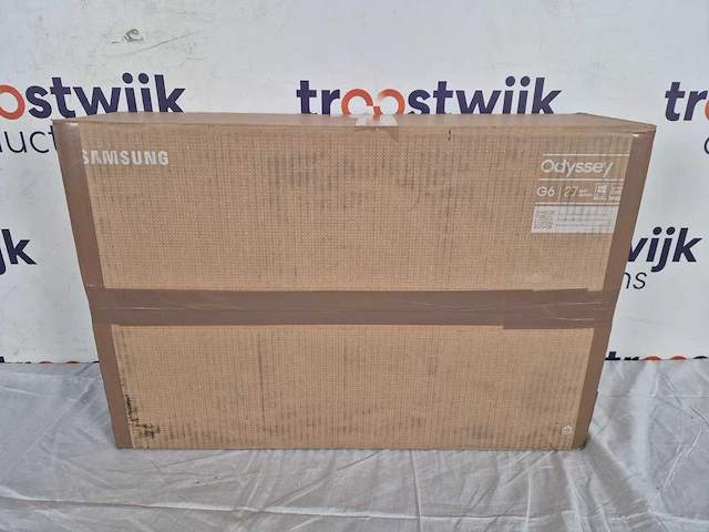 Samsung odyssey g6 ls27bg650euxen - qhd smart gaming monitor - tizen - wi-fi - 240hz - 27 inch - afbeelding 2 van  2