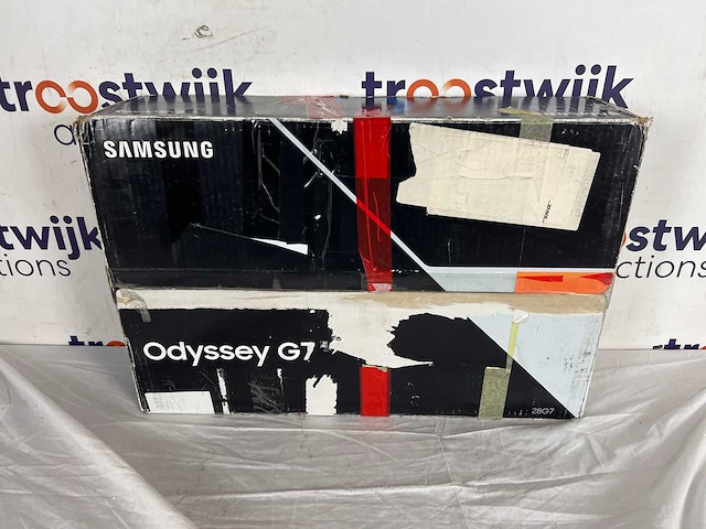 Samsung odyssey g7 ls28ag700nuxen - 4k ips 144hz gaming monitor - 28 inch - afbeelding 2 van  2