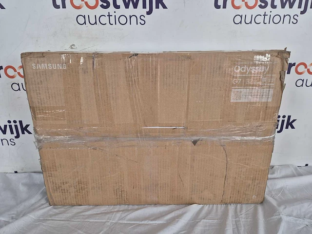 Samsung odyssey g7 ls32bg700euxen - 4k ips gaming monitor - 144hz - 32 inch - afbeelding 2 van  3