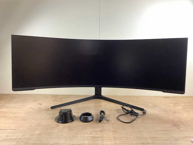Samsung odyssey neo g95nc monitor - afbeelding 2 van  8