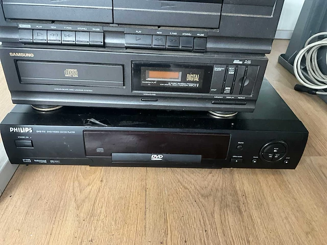 Samsung / philips stereo en dvd speler - afbeelding 3 van  5