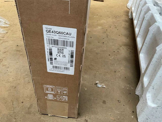 Samsung qled q60c televisie (2x) - afbeelding 3 van  11
