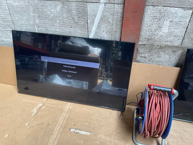 Samsung qled q60c televisie (2x) - afbeelding 6 van  11