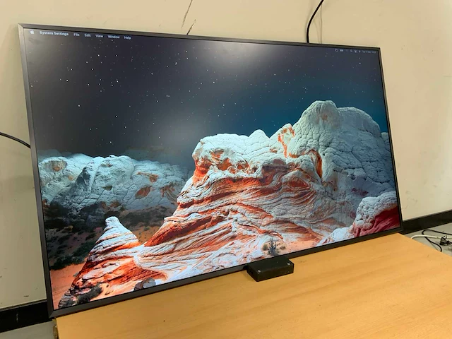 Samsung (qm55h) 55", 3840x2160 (uhd) led-monitor - afbeelding 3 van  6