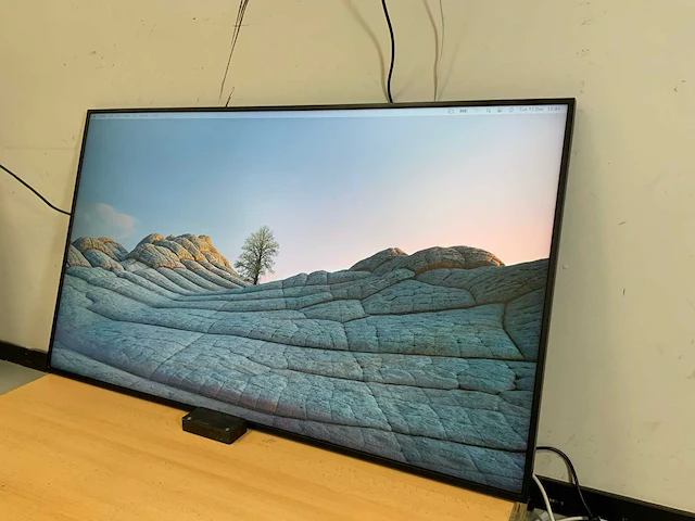 Samsung (qm55r) 55", 3840x2160 (uhd) lcd-monitor - afbeelding 2 van  6