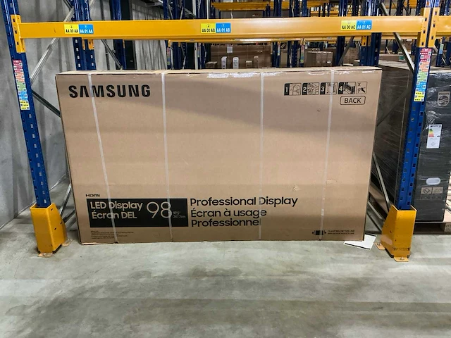 Samsung qm98t-b smart signage professional led display 98’’ - afbeelding 1 van  5