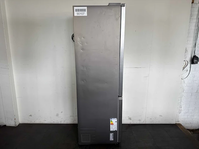 Samsung rb38c603cs9 - koel-vriescombinatie - zilver - 390 liter - energieklasse c - easy clean - afbeelding 4 van  5