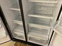 Samsung rs50n3403bc amerikaanse koelkast met water- en ijsdispenser - afbeelding 7 van  16