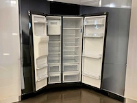 Samsung rs50n3403bc amerikaanse koelkast met water- en ijsdispenser - afbeelding 9 van  16