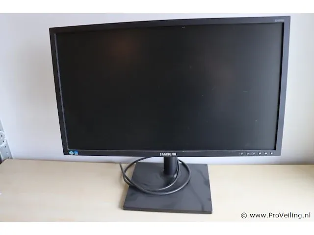 Samsung s24e450 - 55x33x49 cm - afbeelding 1 van  5
