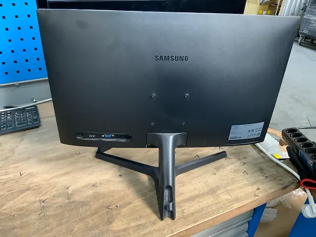 Samsung s24r356fzu monitor (4x) - afbeelding 4 van  6
