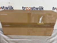 Samsung s27a706nwu led-monitor 68.6 cm (27 inch) energielabel g (a - g) 3840 x 2160 pixel uhd, 4k 5 ms hdmi, displayport, hoofdtelefoon (3.5 mm jackplug) ips - afbeelding 2 van  2