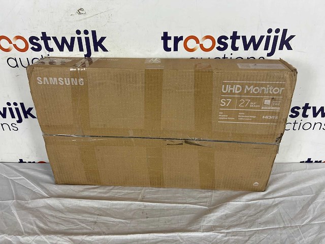 Samsung s27a706nwu led-monitor 68.6 cm (27 inch) energielabel g (a - g) 3840 x 2160 pixel uhd, 4k 5 ms hdmi, displayport, hoofdtelefoon (3.5 mm jackplug) ips - afbeelding 2 van  2