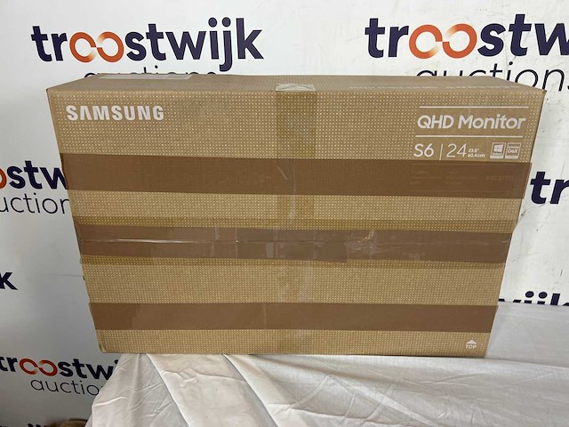 Samsung s60ua ls24a600ucuxen - qhd ips 75hz monitor - 24 inch - afbeelding 2 van  2