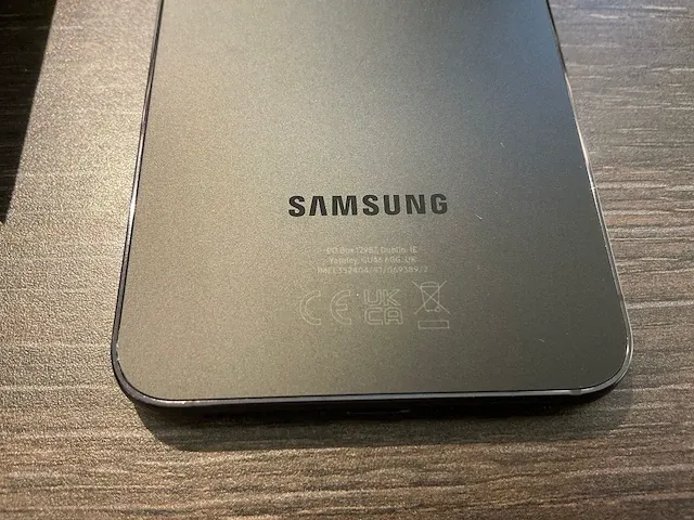 Samsung smartphone galaxy s23 128gb zwart - afbeelding 4 van  5