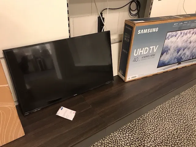 Samsung ue40mu6120wxxn televisie - afbeelding 4 van  4