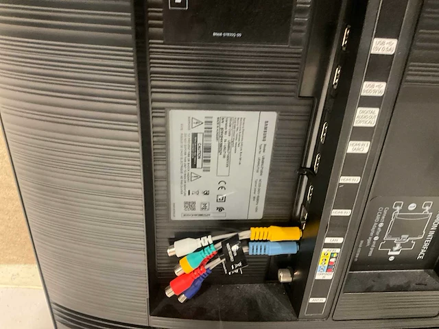 Samsung ue49nu7100w televisie - afbeelding 4 van  4